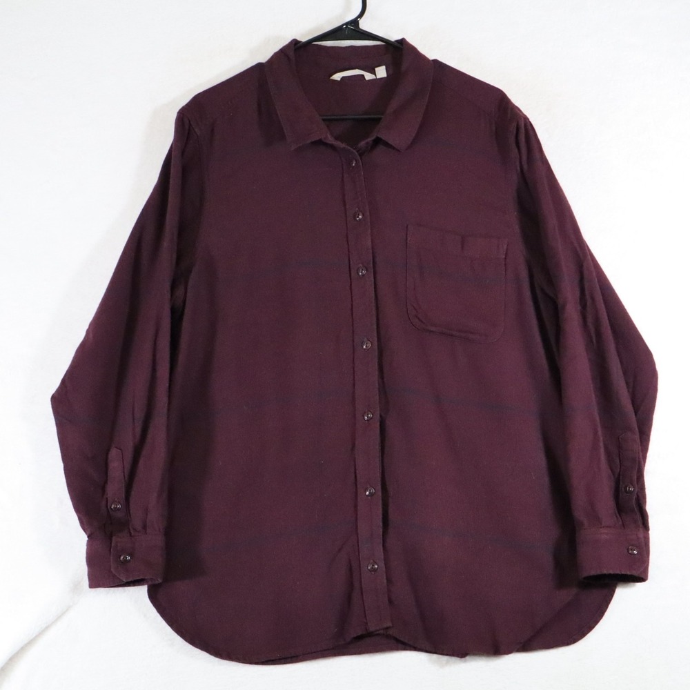 Athleta Womens XL Burgundy Flannel Button Down Shirt Plaid Chest Pocket
